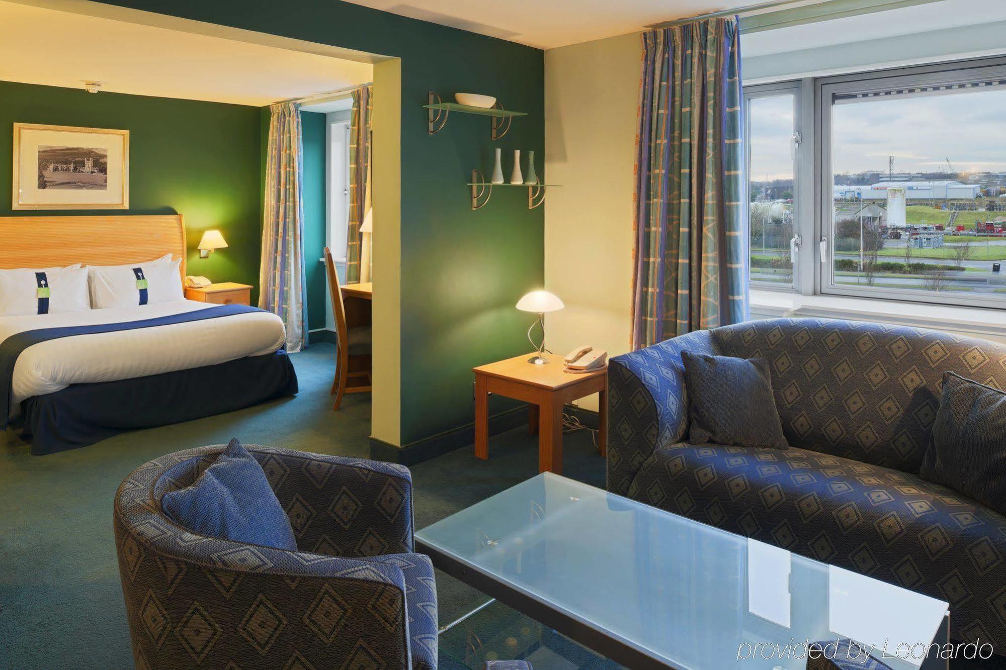 Holiday Inn Aberdeen - Exhibition Centre Room photo