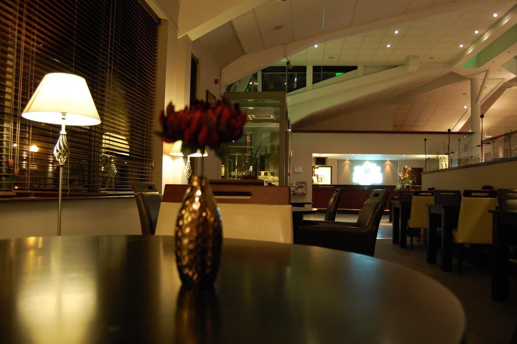 Holiday Inn Aberdeen - Exhibition Centre Restaurant photo